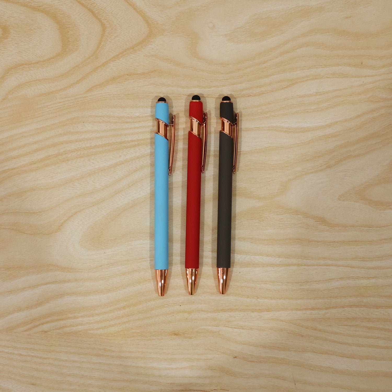 writing pens 07.jpg